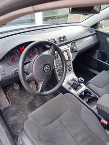 VW Passat 2006. 2.0TDI. Manual. UV.01.26. (4 foto / 5)