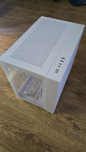 Hea hinnaga, lauaarvuti. R9, 64Gb,2x2Tb SSD, 5070 ti (2 foto / 10)
