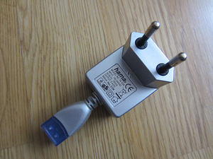 USB зарядка (3 фото из 3)