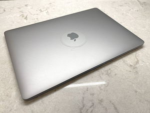 Macbook Pro 15, 2.9 512GB 16GB, nagu uus (2 foto / 7)