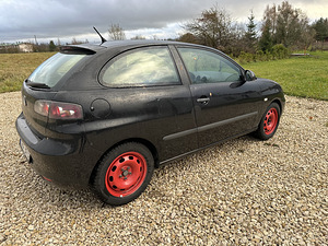 Seat Ibiza (4 foto / 10)