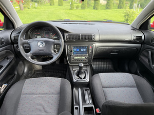 Volkswagen Passat 1.9 81kw (7 foto / 13)