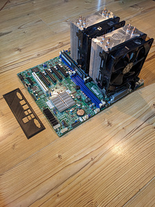 SuperMicro X9DRL-iF + 2 * Xeon E5-2650 v2 + 64GB DDR3 ECC