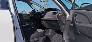 Citroen C 4 Grand Pikasso (13 foto / 15)