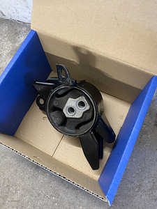 21830-3z500 motor padi hyundai i40 (1 foto / 2)