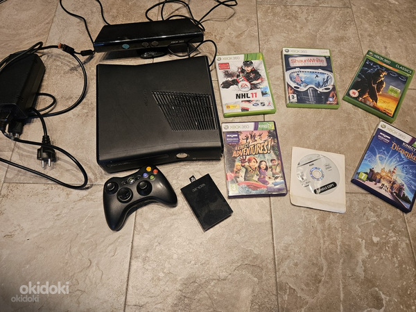 Xbox 360 Slim 250GB Kinect + 6 CD xbox360 kinect