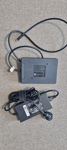 Dell WD15 dokkimisjaam (USB-C) + originaal Dell 130W laadija (1 foto / 3)