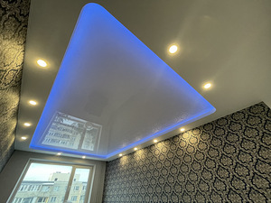 Натяжные потолки и LED освещение (10 фото из 10)