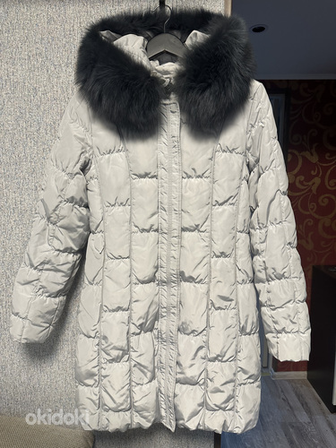 Зимнее пальто с мехом M размер (фото #1)