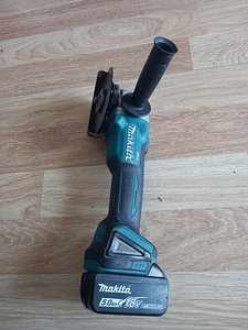 Makita (1 foto / 1)