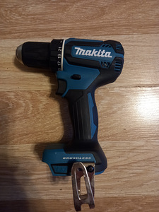 Makita (1 фото из 1)