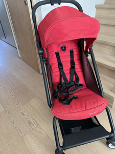 Прогулочная коляска Cybex Ferrari (1 фото из 3)