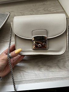 Furla kott (2 foto / 3)