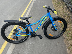 Scott Scale 24" Plus jalgratas (1 foto / 10)