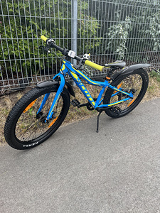 Scott Scale 24" Plus jalgratas (10 foto / 10)
