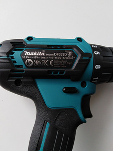 Makita akutrell DF333D uus kasutamata 10,8v (1 foto / 2)