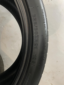 Летние шины GripMax 325/30R21, 285/35R21 (3 фото из 6)