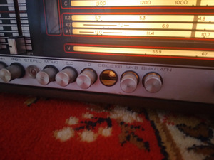 Melodija 101 stereo kõlaritega (5 foto / 6)