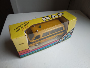 Mudelauto Raf miilits 1:43 ussr (8 foto / 8)