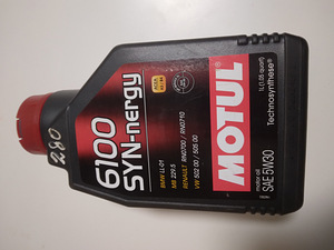Моторное масло Motul SYN-nergy 5W-30 1л