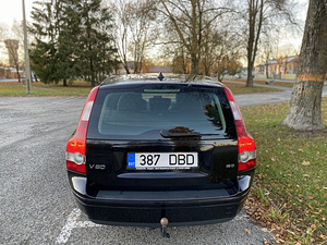 Volvo V50 1.6 D 80kW 2005 (5 foto / 15)