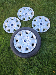 Ilukilbid 17" Ford (1 foto / 1)