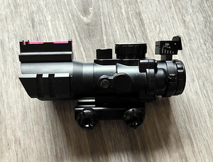 Optiline sihik 4x32 (1 foto / 2)