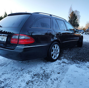 Merсedes benz e320D.4-matik.2006a (3 фото из 15)
