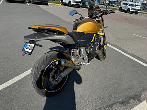 Honda Hornet CB600F (4 foto / 5)