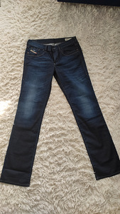 Diesel Jeans W32 L34 женские (1 фото из 8)