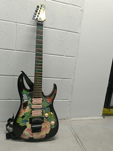 Электрогитара ibanez JEM 7V RG 77 цвета пиона (8 фото из 8)