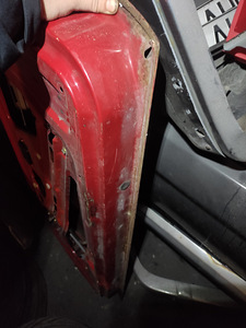 E30 coupe uksed (1 foto / 2)