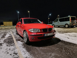 BMW 116i (7 foto / 7)