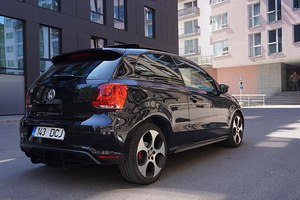 Volkswagen Polo Gti 1.4 R4 TFSI 132kW (4 foto / 7)