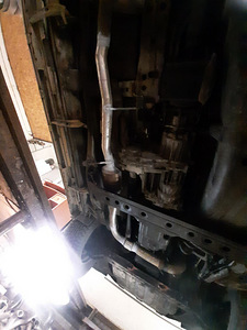 Mitsubishi Pajero 4 (11 foto / 15)