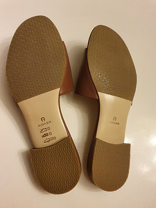 Uued Aigner sandaalid plätud, s.40 (3 foto / 5)