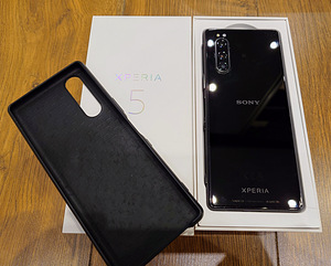 Sony Xperia 5 (2 фото из 4)