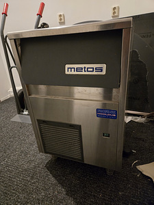 Продается б/у льдогенератор в хорошем состоянии Metos GB 902