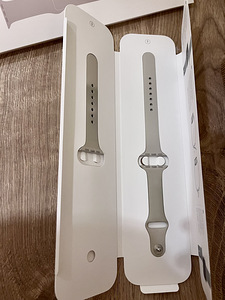 Apple Watch SE GPS 40 mm, Gold Aluminium Case (2 foto / 3)
