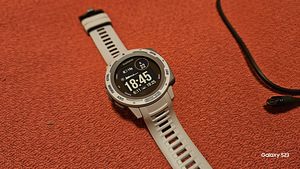 Garmin Instinct Solar (4 foto / 4)