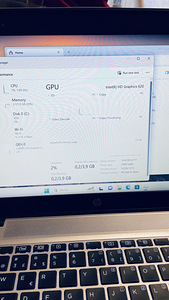 HP EliteBook 840 G3 (6 foto / 8)