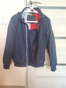 Tommy Hilfiger tuulejope (1 foto / 2)