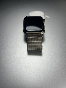 Apple Watch Series 6 GPS+LTE 40mm Gold Stainless Steel (4 foto / 7)