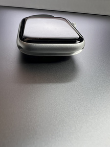 Apple Watch Series 6 GPS + LTE 44mm Aluminium Silver Aku92% (7 foto / 10)