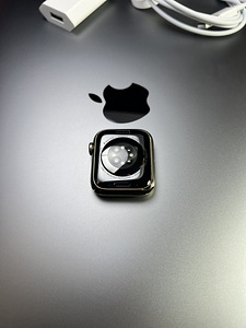 Apple Watch Series 6 GPS+LTE 40mm Gold Stainless Steel BH88% (9 foto / 10)
