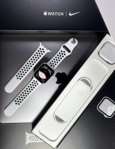 Apple Watch Series 6 Nike GPS 44mm Silver Aluminium BH82% (1 foto / 9)