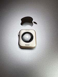 Apple Watch SE Gen.2 GPS + LTE 40mm Starlight Aluminum BH98% (7 foto / 7)