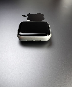 Apple Watch Series 5 GPS 40mm Aluminium Silver BH95% (6 foto / 8)