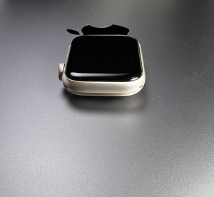 Apple Watch SE Gen.2 GPS 40 mm Starlight Aluminum BH97% (5 foto / 8)