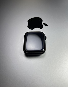 Apple Watch SE Gen.2 GPS+LTE 40 mm Midnight Aluminium BH82% (6 foto / 8)